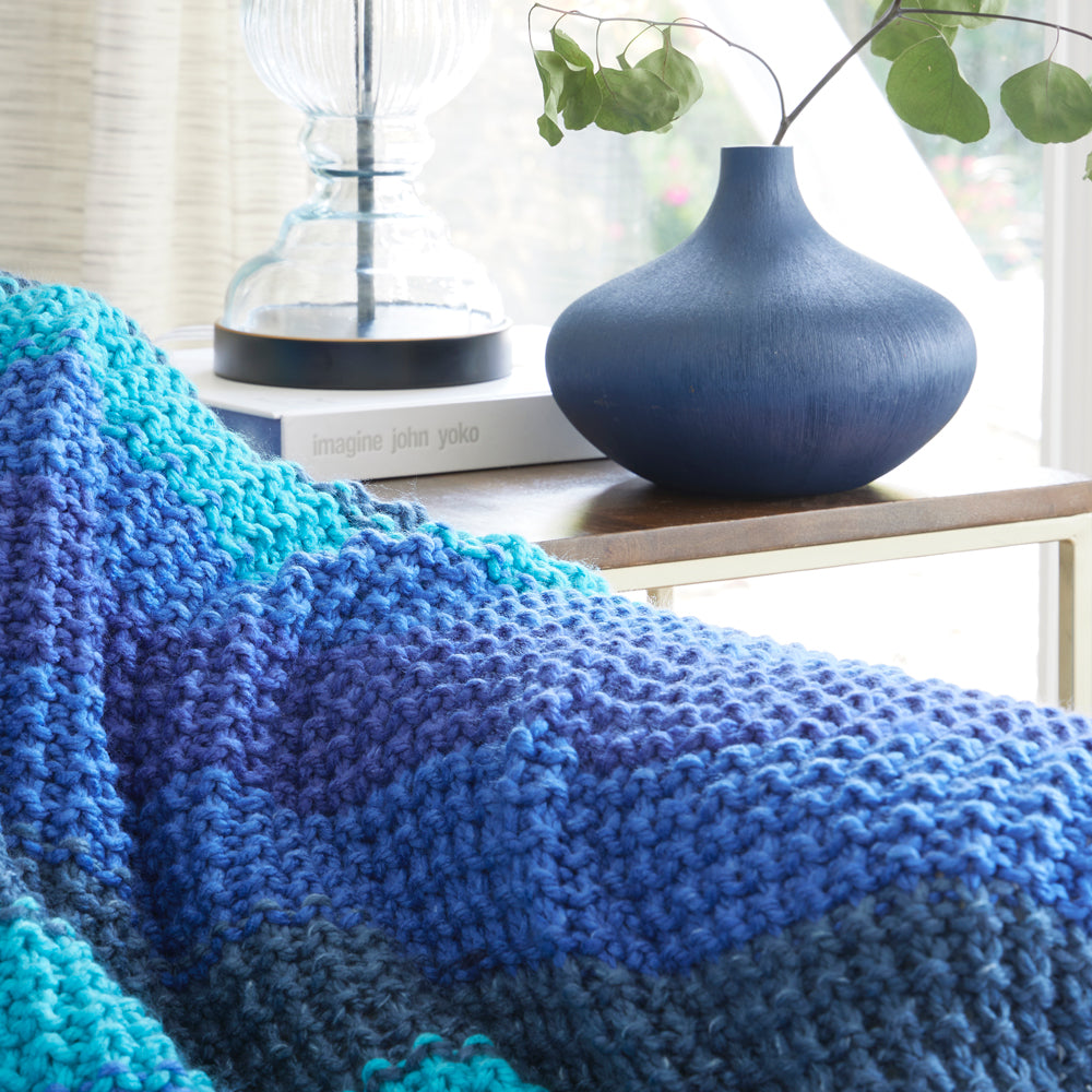 Reversible Pilar Stitch Blanket – Mary Maxim