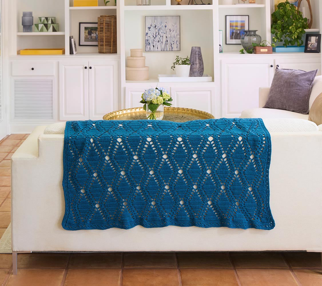 Free Lace Diamonds Throw Pattern