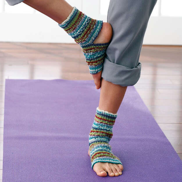 Free Knit Yoga Socks Pattern Mary Maxim