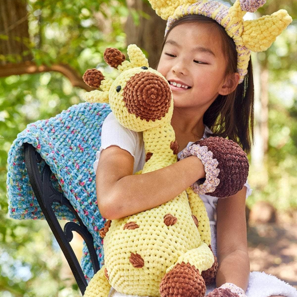 Free Gary The Giraffe Pattern – Mary Maxim