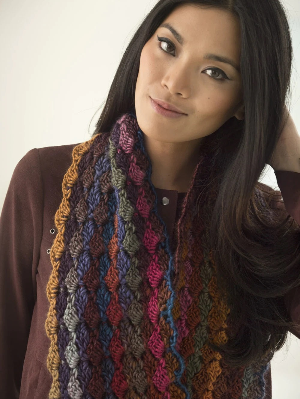 Free Tilted Blocks Cowl Pattern