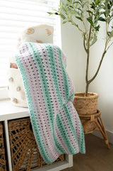 Free Minna Garter Eyelet Blankie Pattern