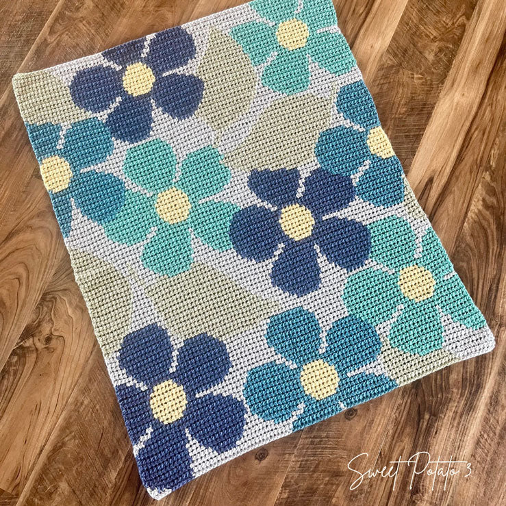 Forget-Me-Knot Flower Nursery Blanket