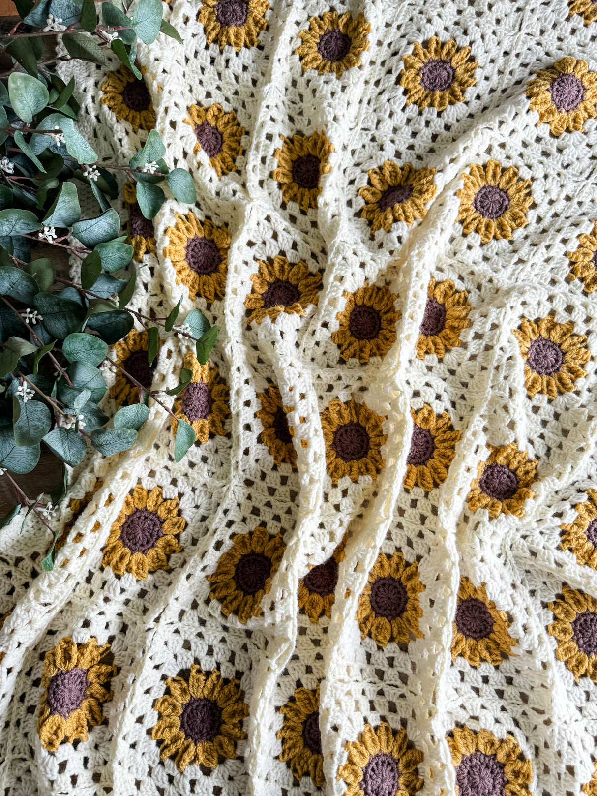 Summer Sunshine Sunflower Crochet Blanket