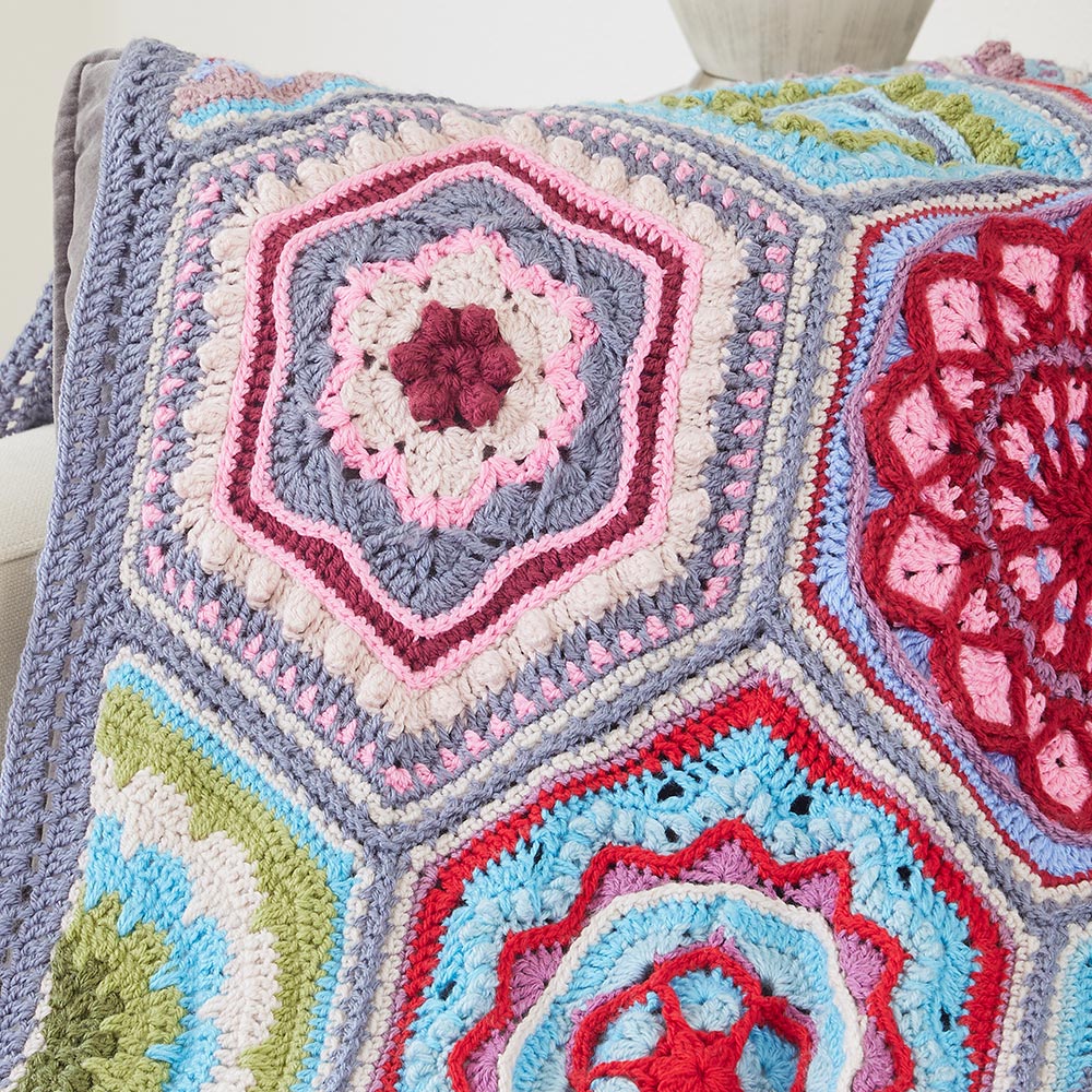 Bohemian Hexagons Throw (Mary Maxim Mellowspun)