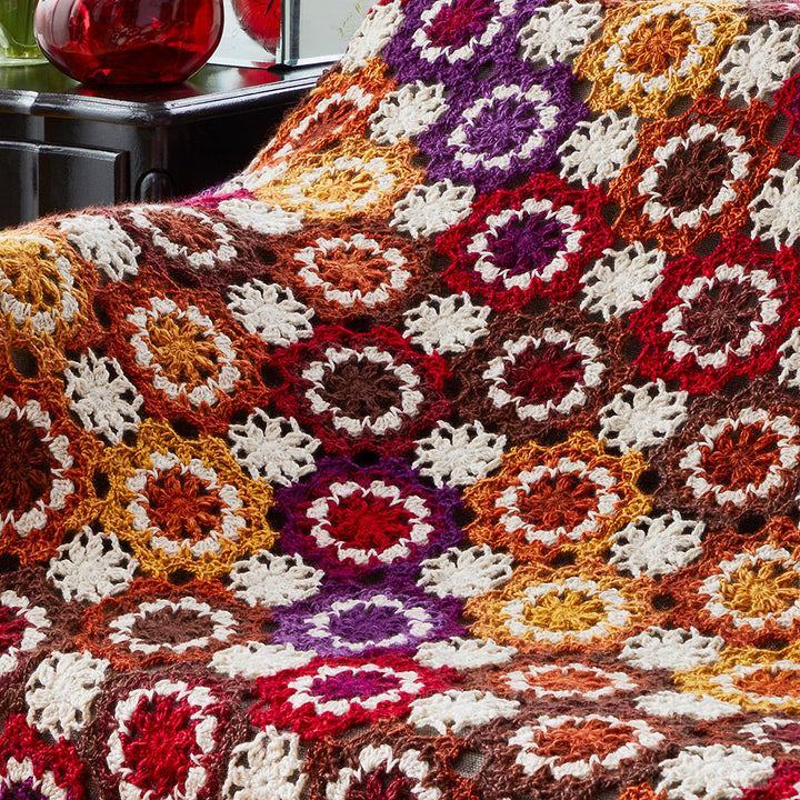 Antique Floral Afghan Pattern – Mary Maxim