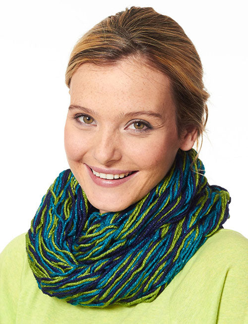 Free Arm Knit Cowl Pattern