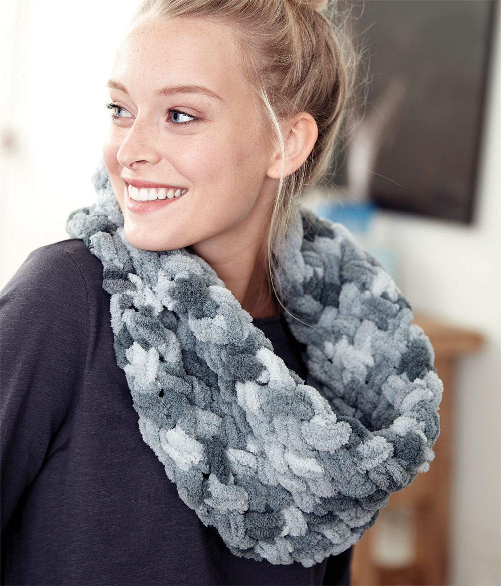 Free Easy Criss-Cross Cowl Pattern