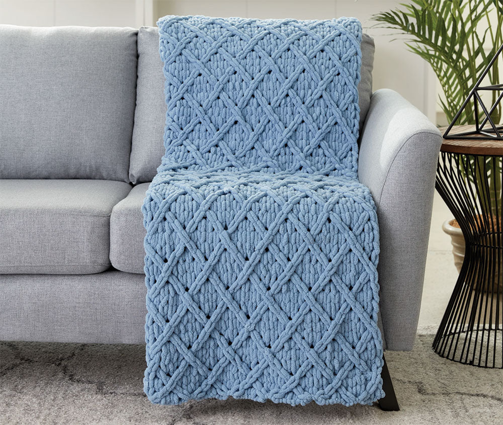 Free EZ Diamond Lattice Blanket Pattern