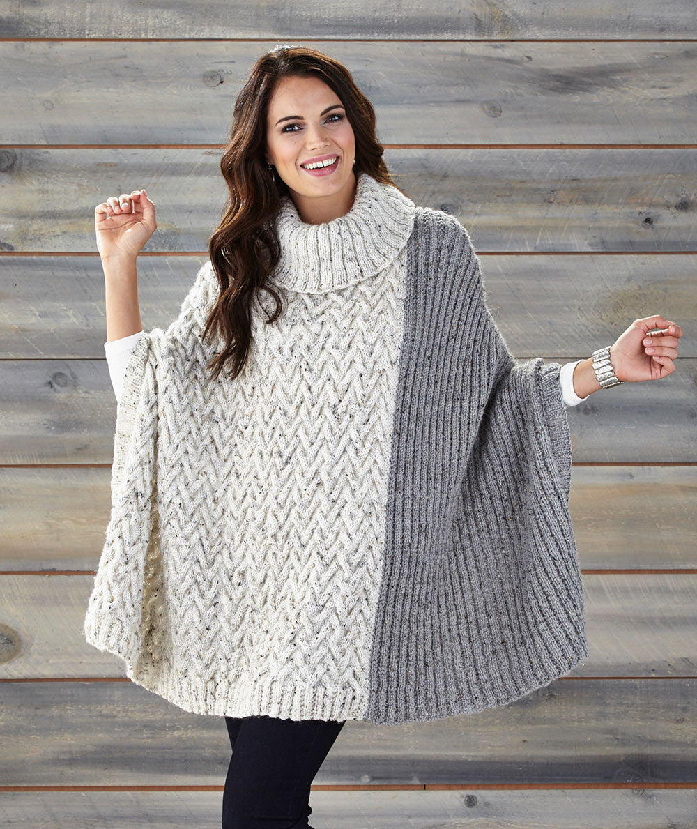 Two-Tone Poncho – Mary Maxim